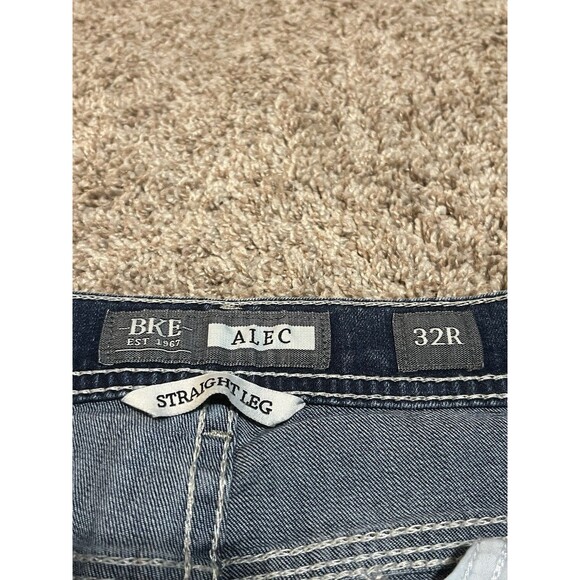 BKE Jeans Mens 32x29 Blue Denim Alec Straight Mid Rise Stretch Buckle - EUC - Picture 3 of 11